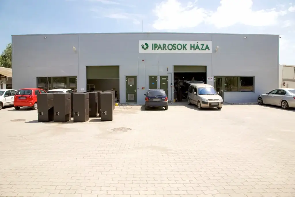 Iparosok Háza 1.